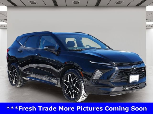Used 2024 Chevrolet Blazer RS w/ Driver Confidence II Package image 1
