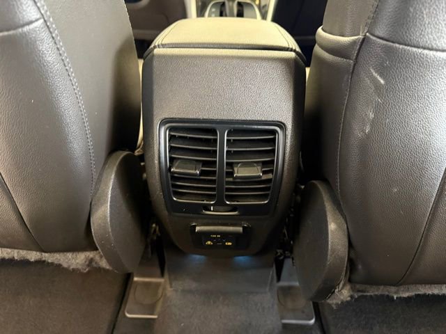 Used 2015 Ford C-MAX Energi SEL w/ Equipment Group 302A image 24