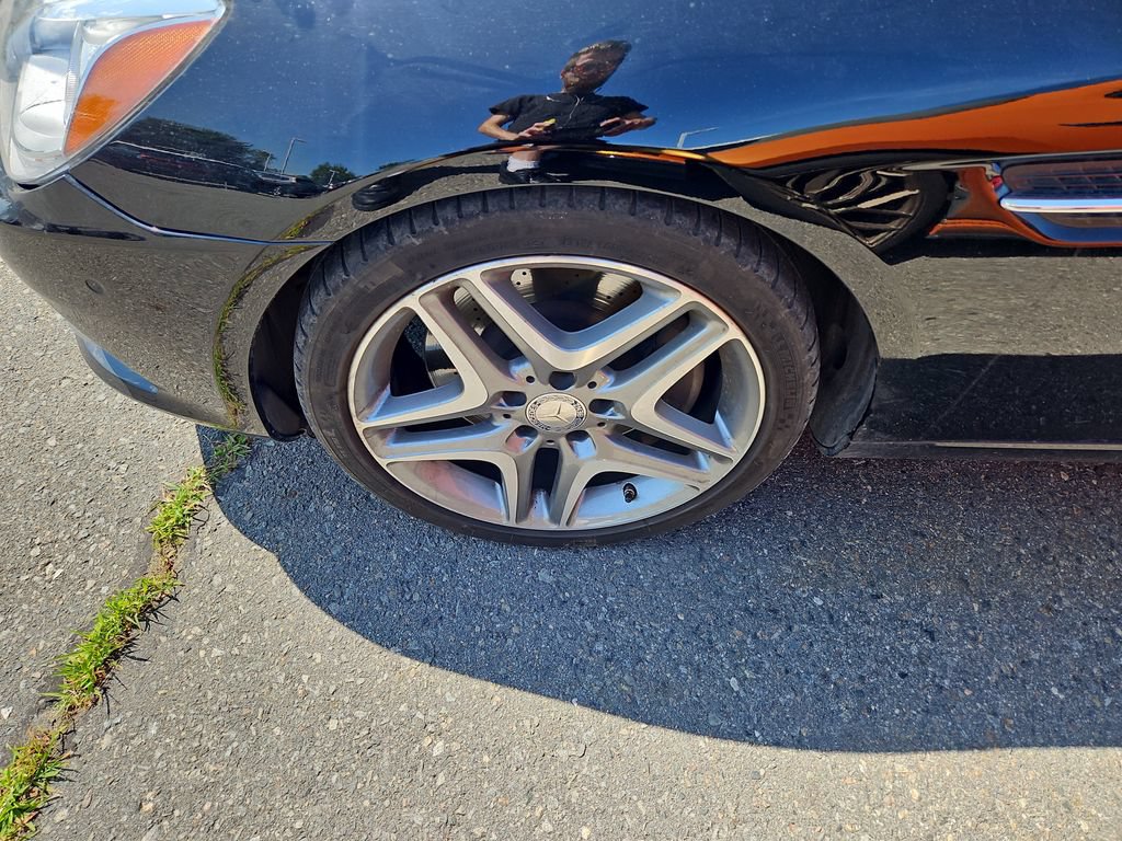 Used 2012 Mercedes-Benz SLK 350 image 3