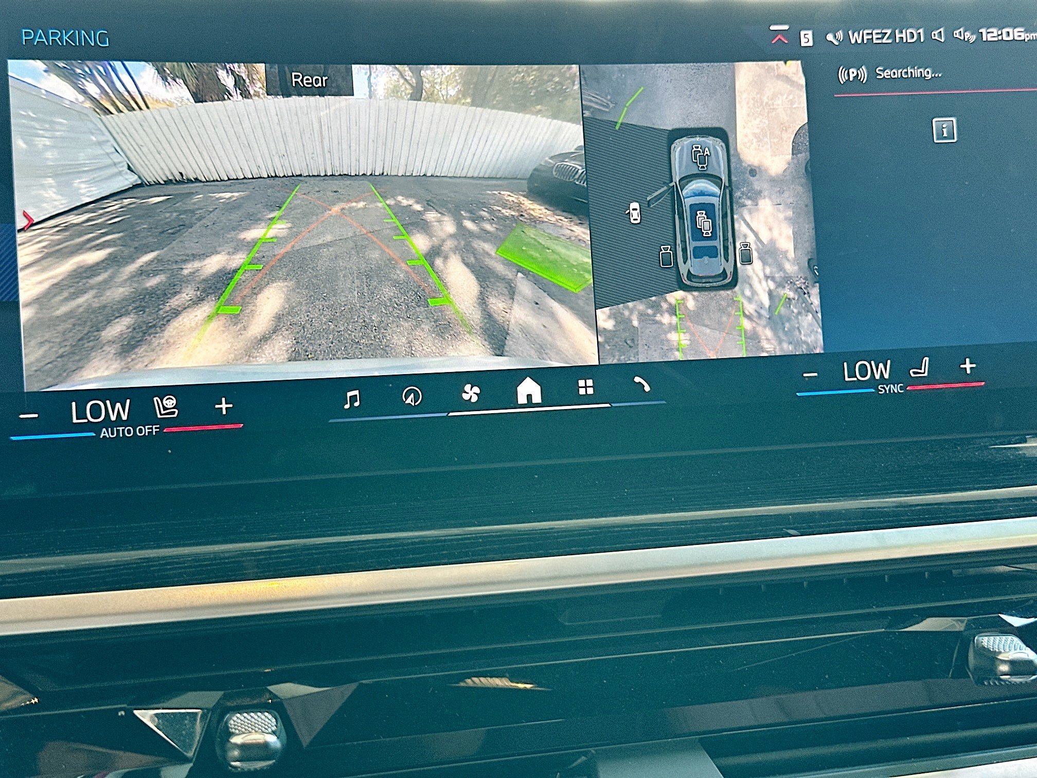 Certified 2024 BMW X7 M60i w/ Executive Package image 14