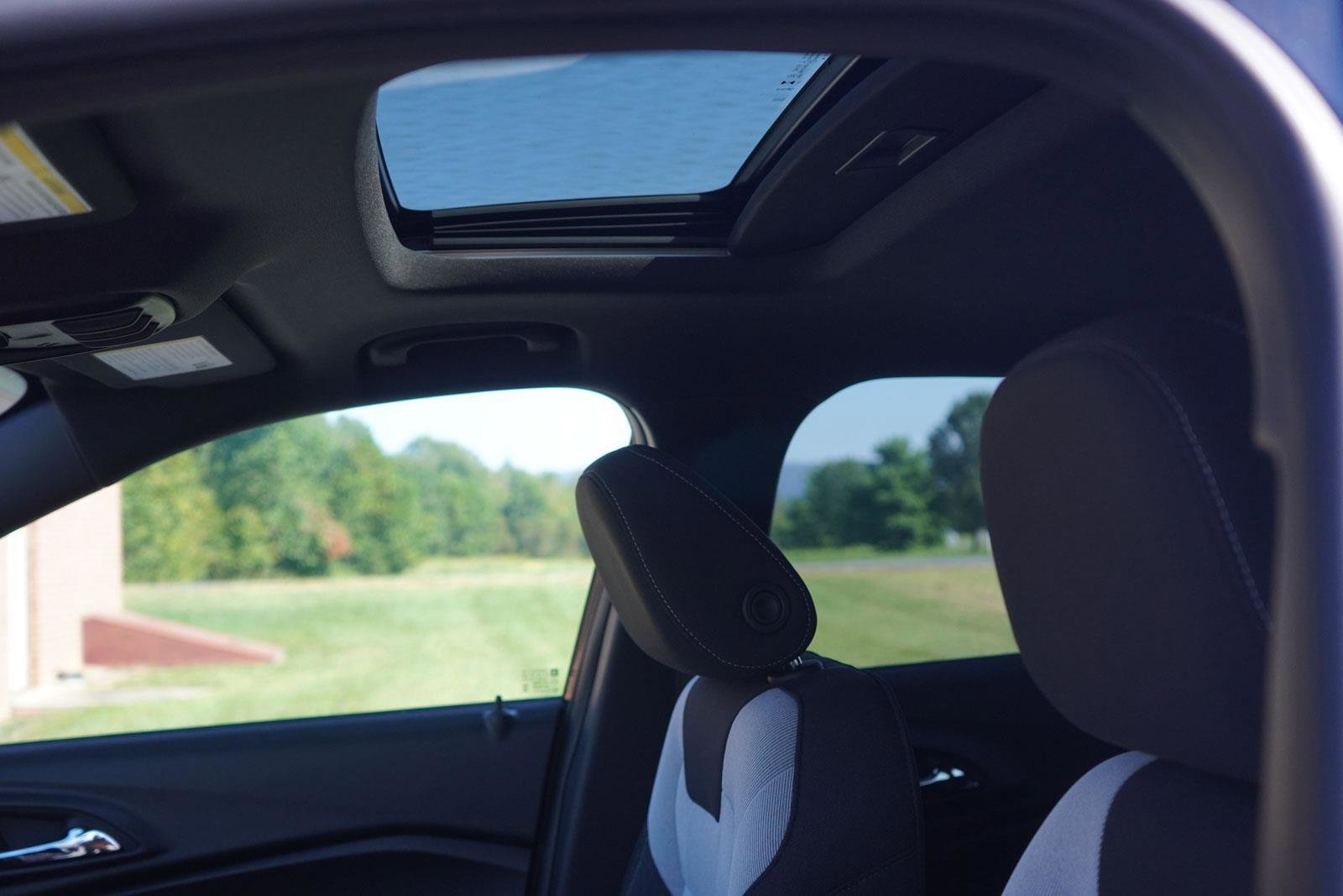 New 2026 Chevrolet Trax RS w/ Sunroof Package image 24