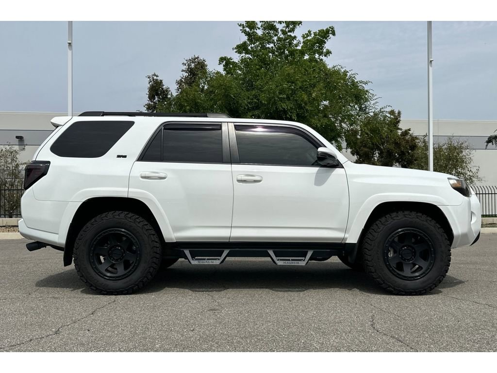 Used 2021 Toyota 4Runner SR5 Premium w/ Moonroof Package image 7