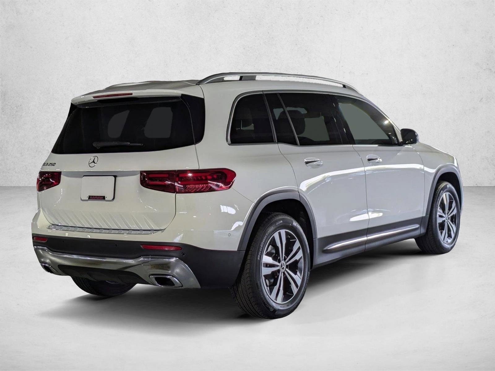 Certified 2025 Mercedes-Benz GLB 250 image 5