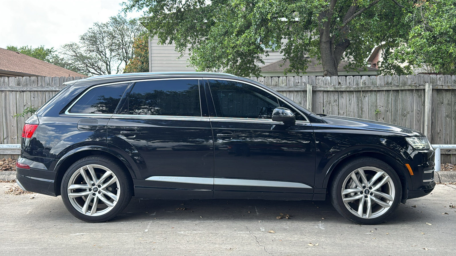 Used 2018 Audi Q7 3.0T Prestige w/ Prestige Package AWD/4WD image 3