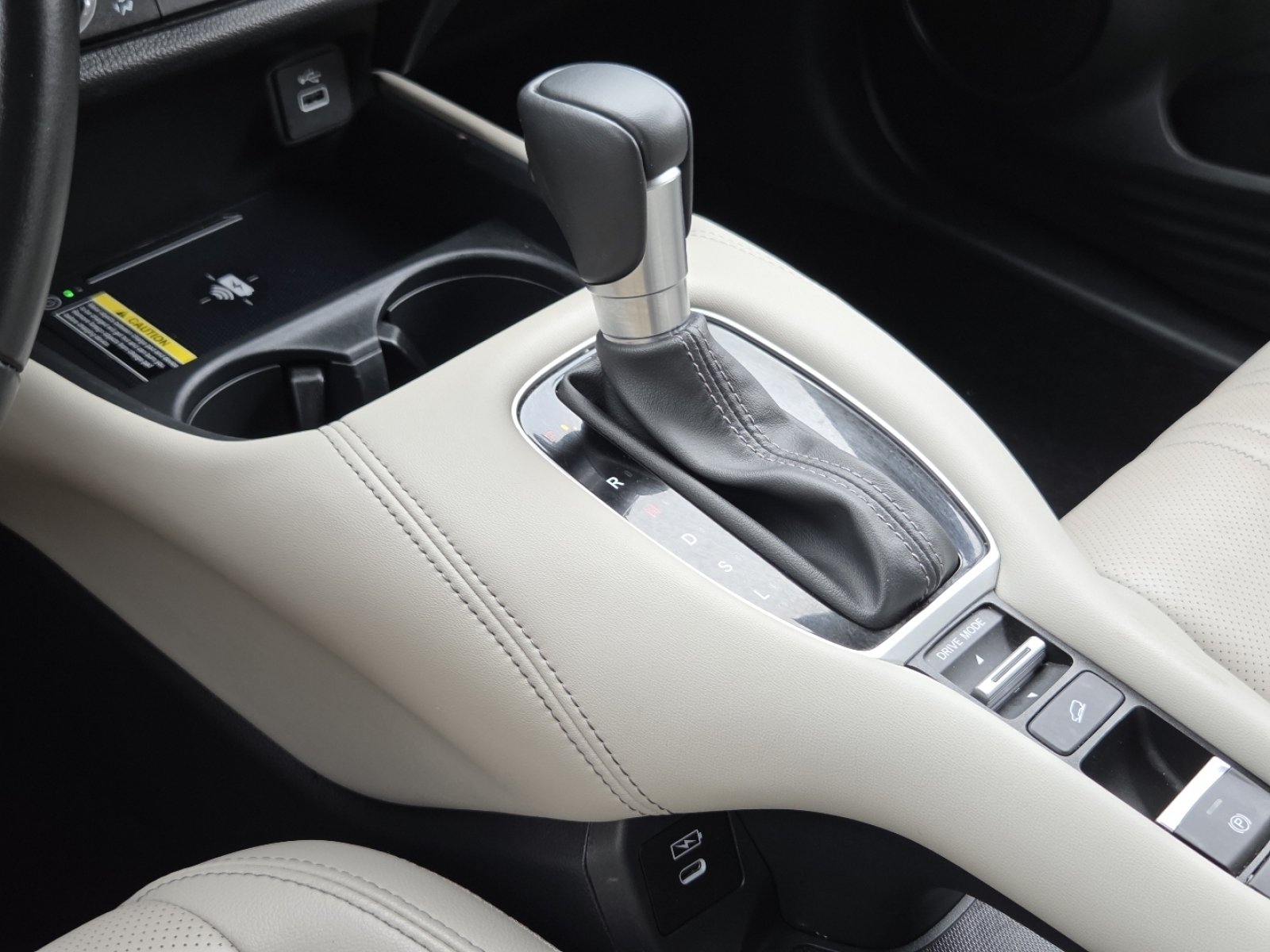 Used 2025 Honda HR-V EX-L image 34