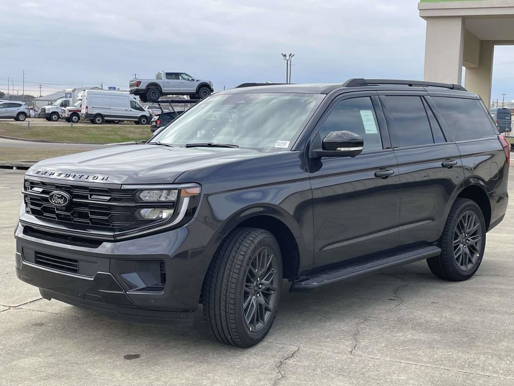 New 2026 Ford Expedition Platinum w/ Stealth Appearance Package AWD/4WD image 7