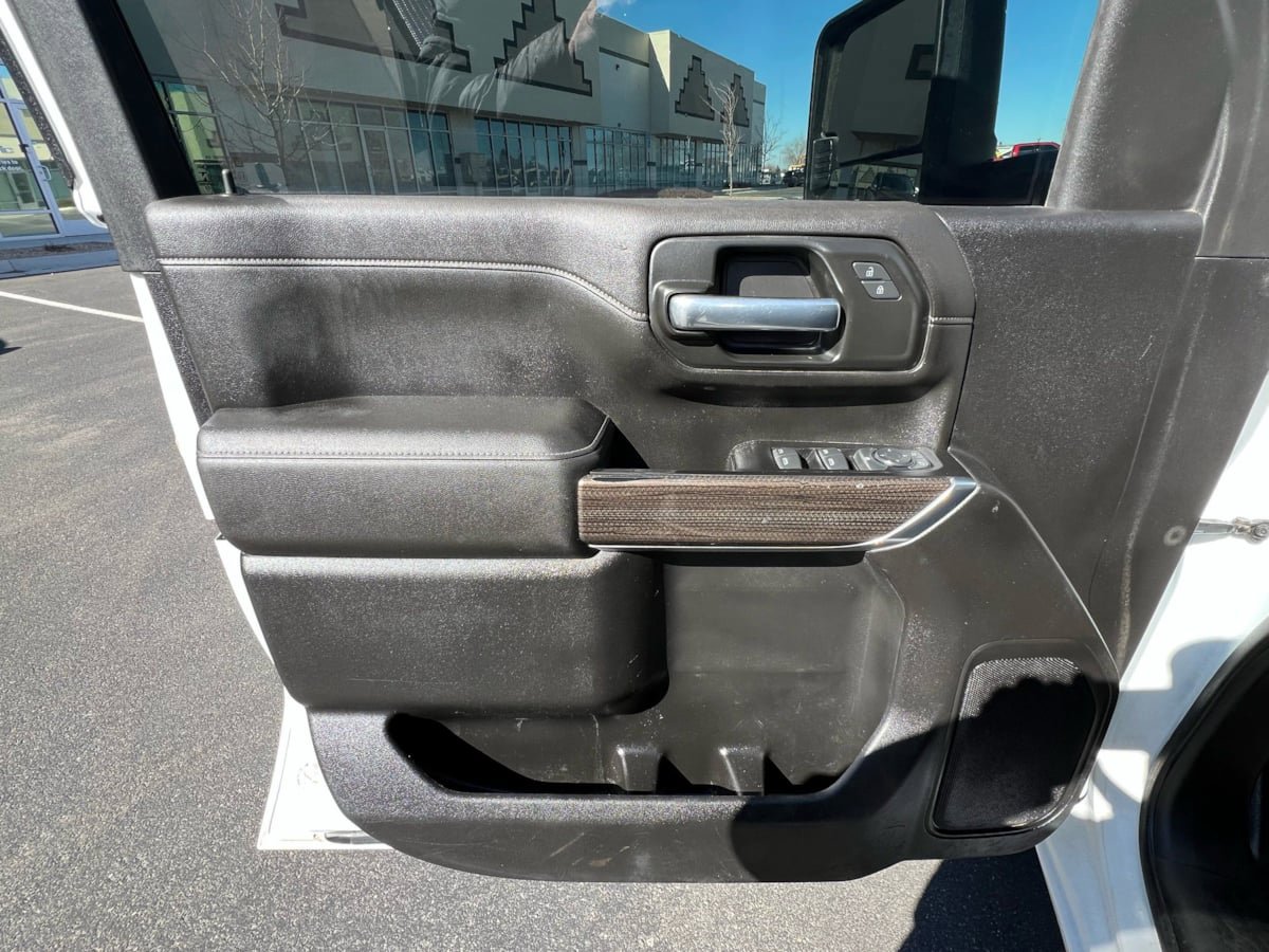 Used 2022 Chevrolet Silverado 3500 LT w/ Convenience Package AWD/4WD image 17