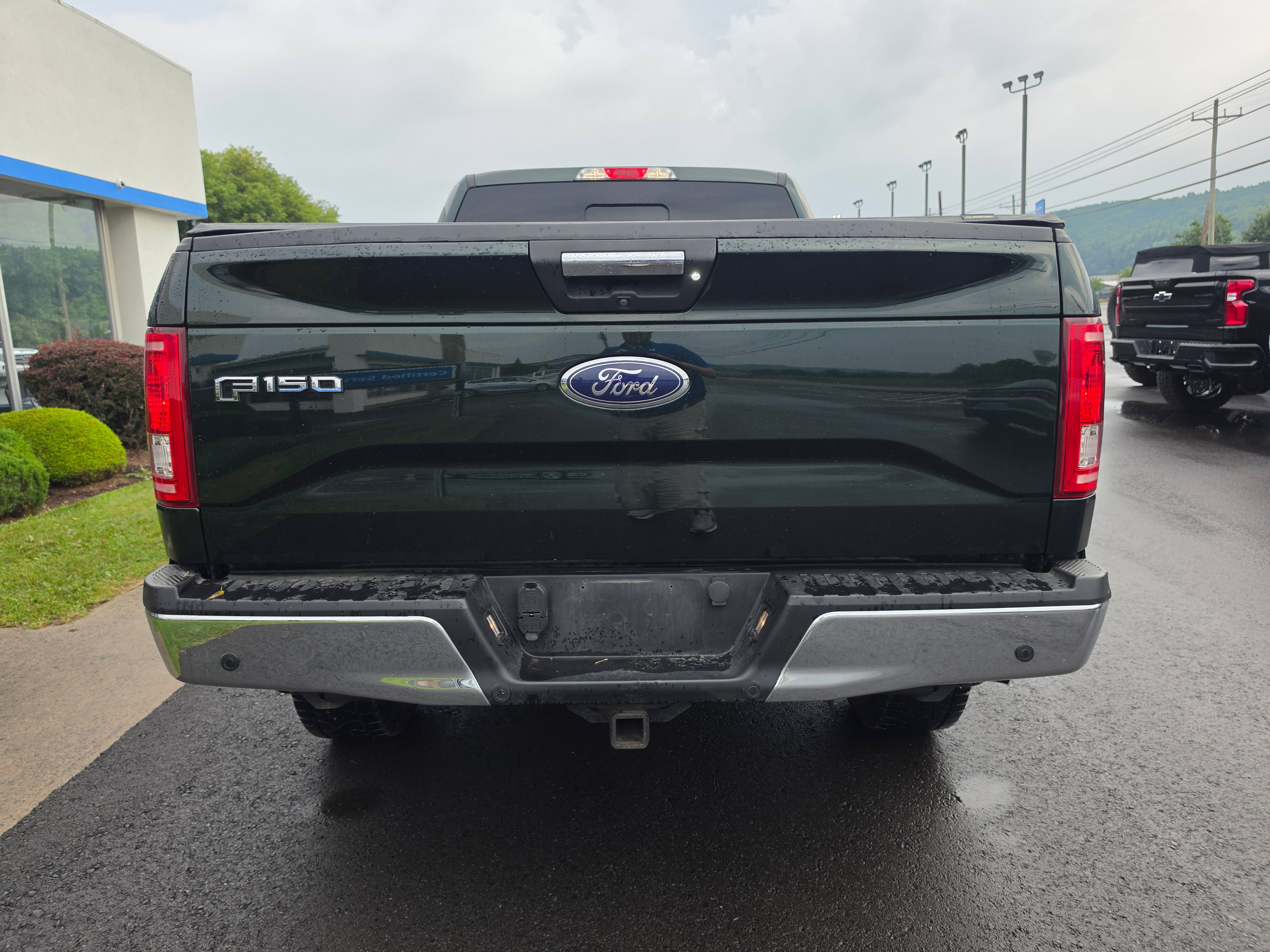 Used 2016 Ford F150 XLT w/ Equipment Group 301A Mid AWD/4WD image 4