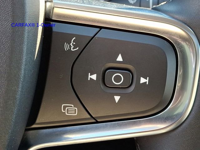 Certified 2023 Volvo XC40 B5 Plus w/ Protection Package Premier image 27