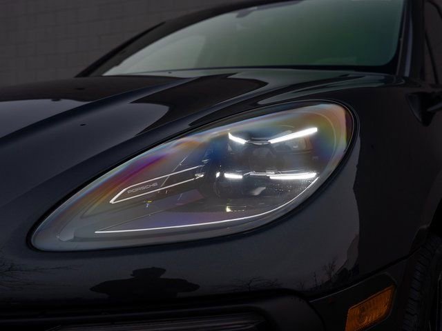 New 2026 Porsche Macan image 10