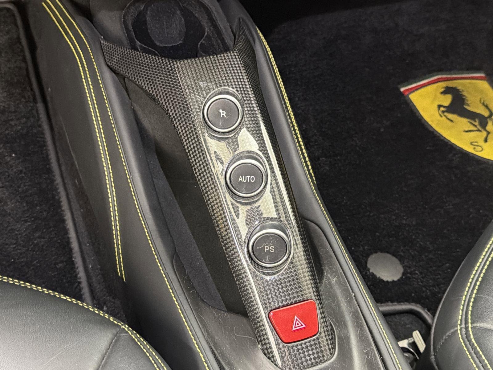 Used 2018 Ferrari 488 GTB image 18