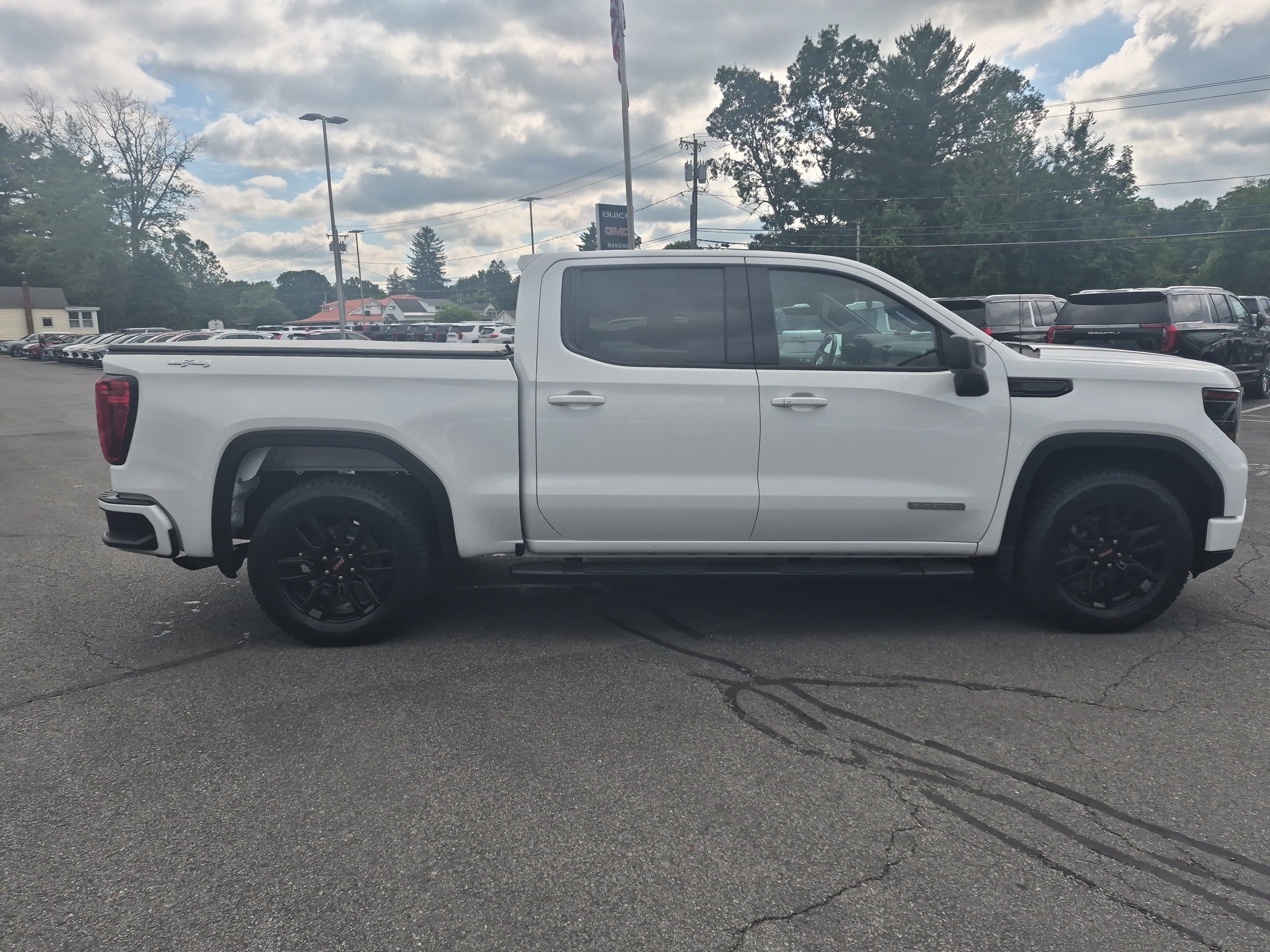 Certified 2023 GMC Sierra 1500 Elevation AWD/4WD image 6