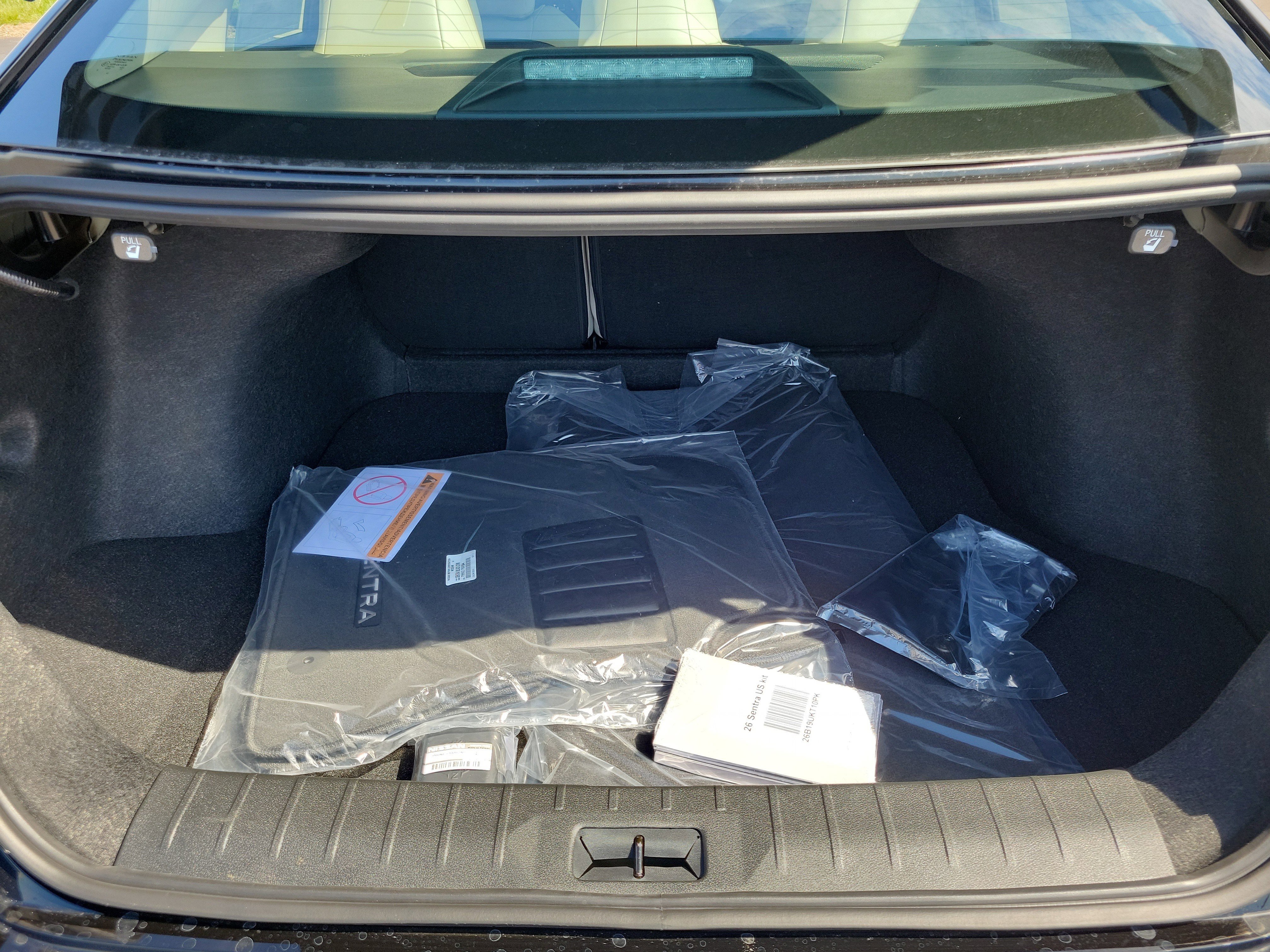 New 2026 Nissan Sentra SL w/ Floor Mat Package FWD image 8