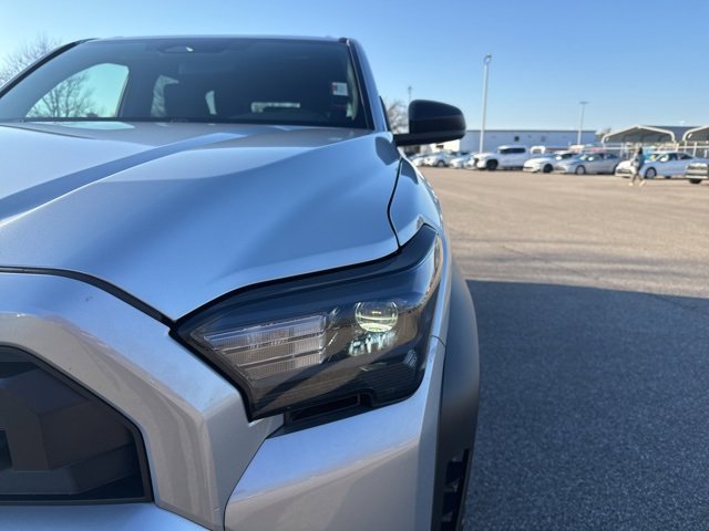 Used 2025 Toyota 4Runner SR5 image 9