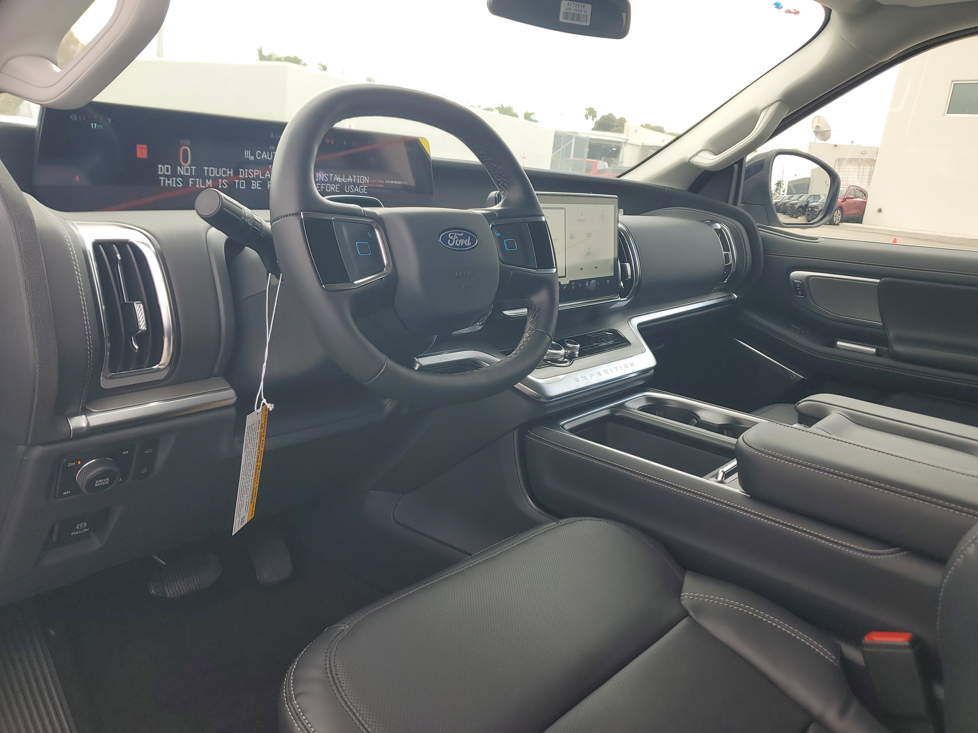 New 2026 Ford Expedition Max Platinum w/ Driver's Package AWD/4WD image 9