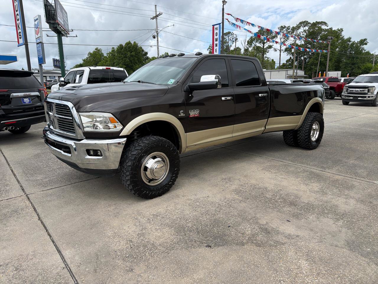 Used 2011 RAM 3500 Laramie w/ Protection Group AWD/4WD image 2
