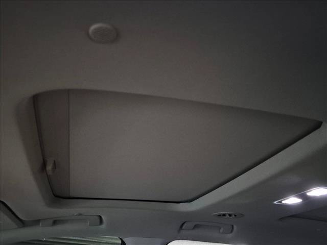 Used 2019 Chevrolet Traverse Premier w/ Redline Edition FWD image 14