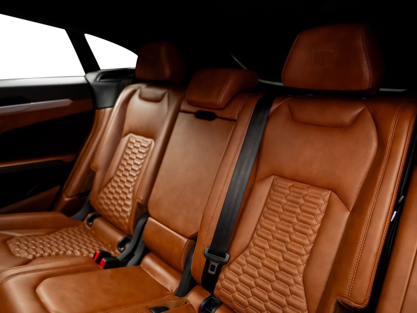 Used 2019 Lamborghini Urus AWD/4WD image 36