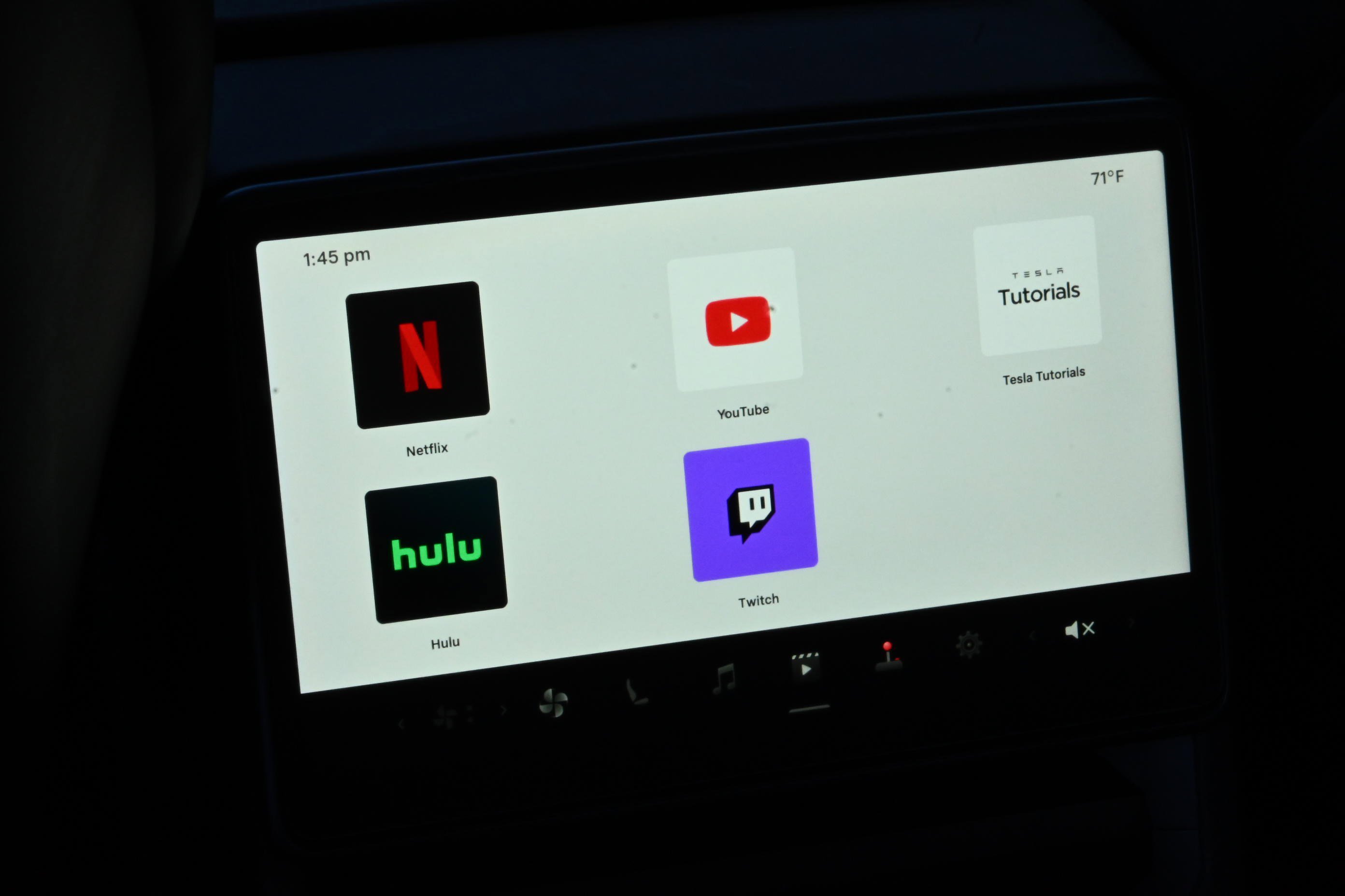 Used 2025 Tesla Model 3 Long Range image 24