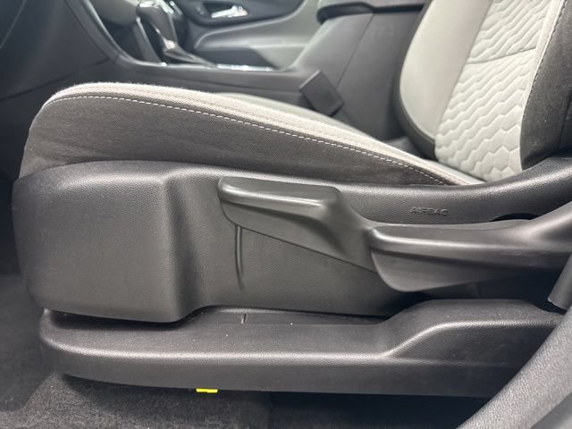 Used 2018 Chevrolet Equinox LS FWD image 10