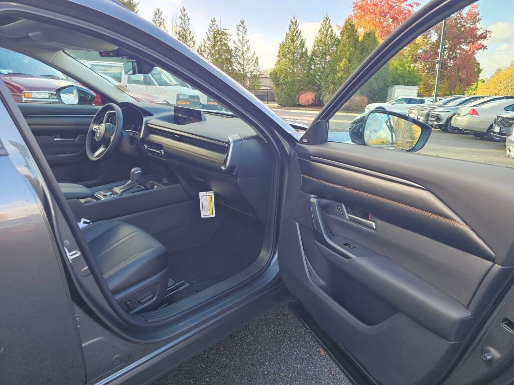 New 2026 MAZDA CX-50 AWD 2.5 Hybrid w/ Weather Package image 32