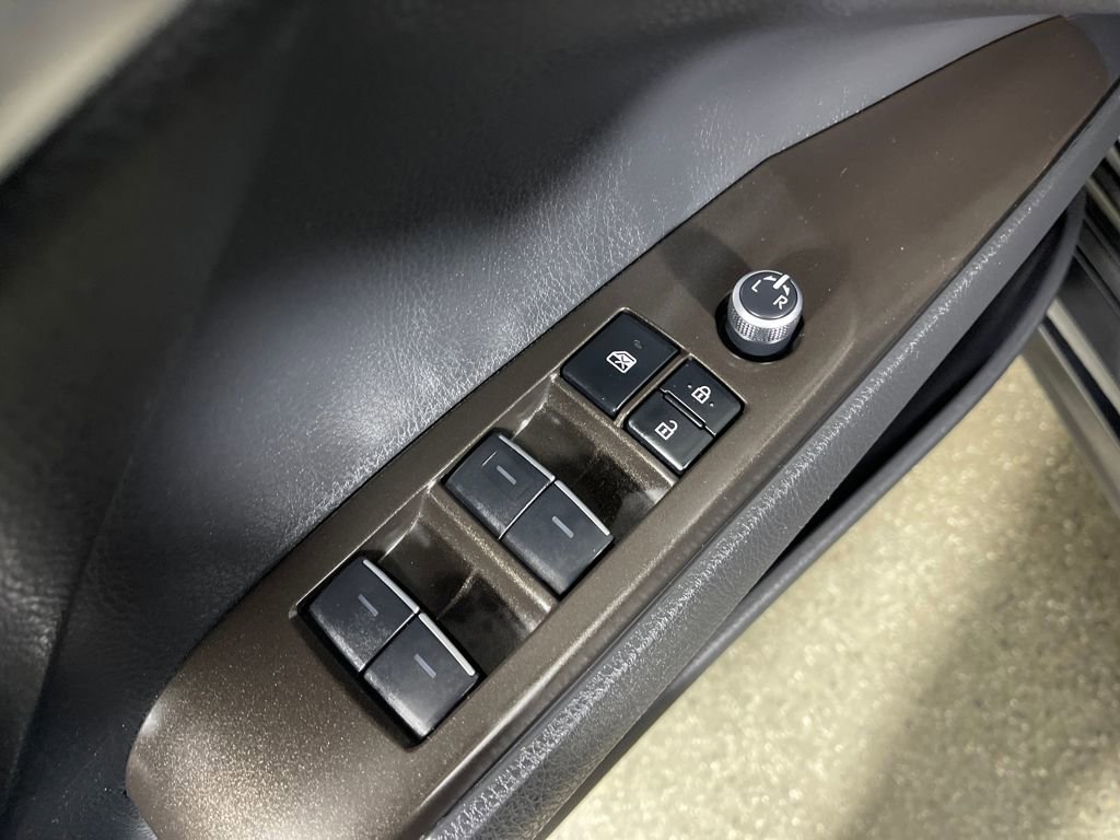 Certified 2023 Toyota Camry XSE FWD image 16
