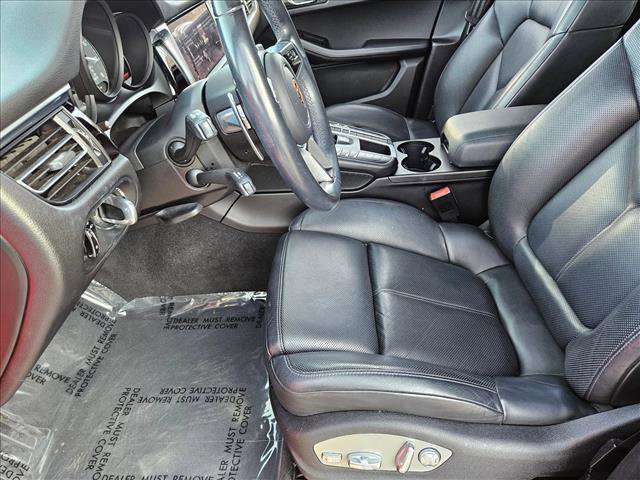 Used 2021 Porsche Macan S image 16