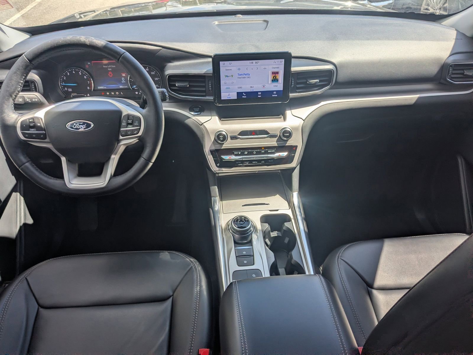 Used 2023 Ford Explorer XLT w/ Equipment Group 202A image 16