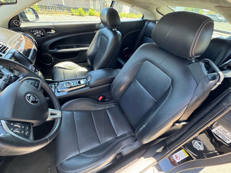 Used 2015 Jaguar XK Coupe image 8