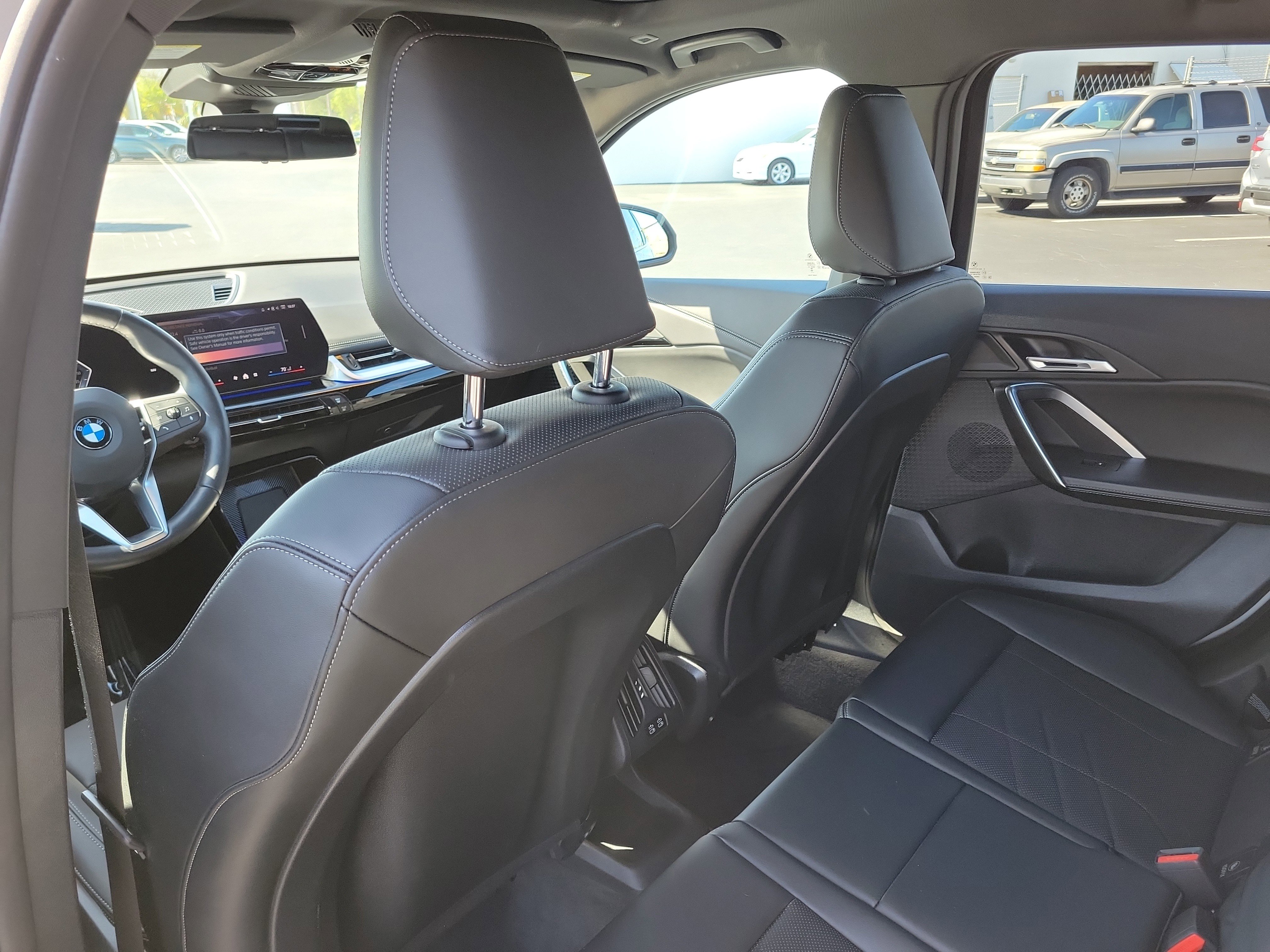 Used 2026 BMW X1 xDrive28i w/ Technology Package image 12