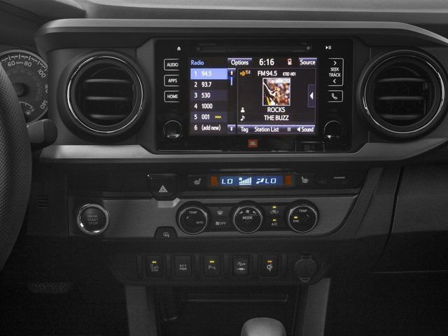 Used 2017 Toyota Tacoma TRD Sport w/ Premium & Technology Package image 10