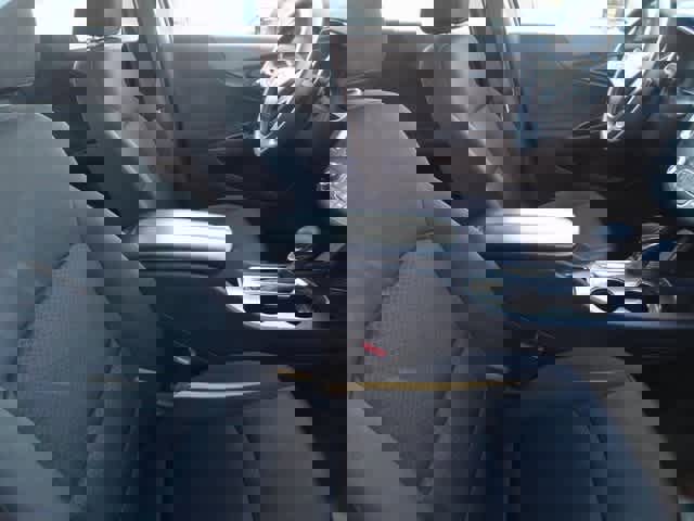 Used 2022 Chevrolet Malibu LT image 9