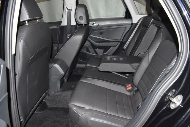 Used 2024 Volkswagen Jetta SE image 28