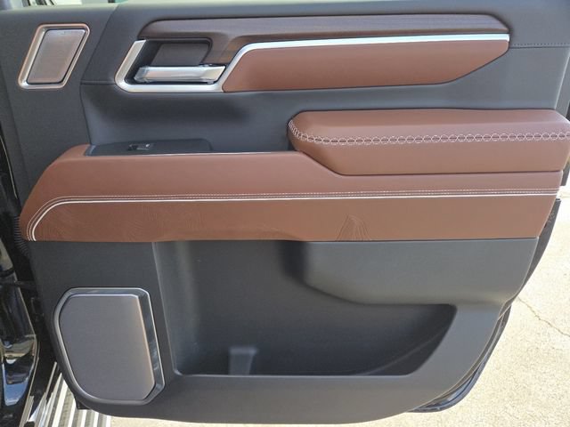 New 2026 GMC Sierra 3500 Denali Ultimate AWD/4WD image 30