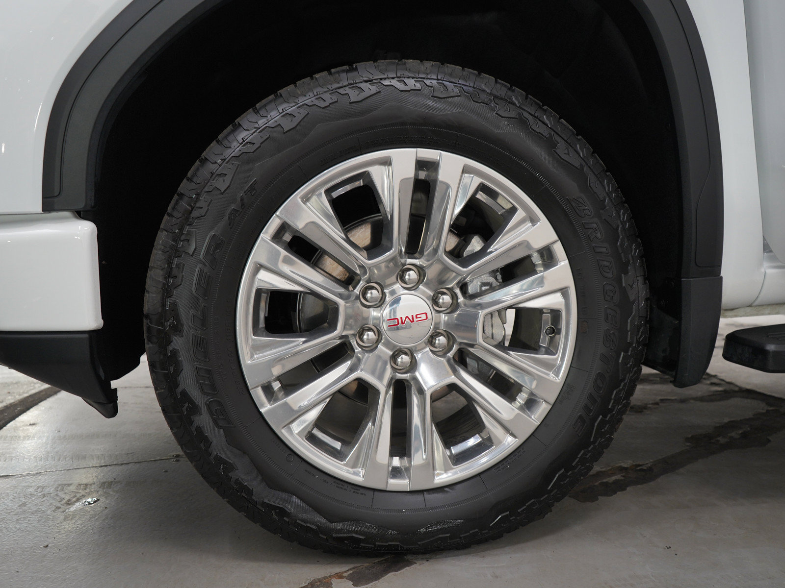Used 2022 GMC Sierra 1500 Denali w/ Technology Package AWD/4WD image 32