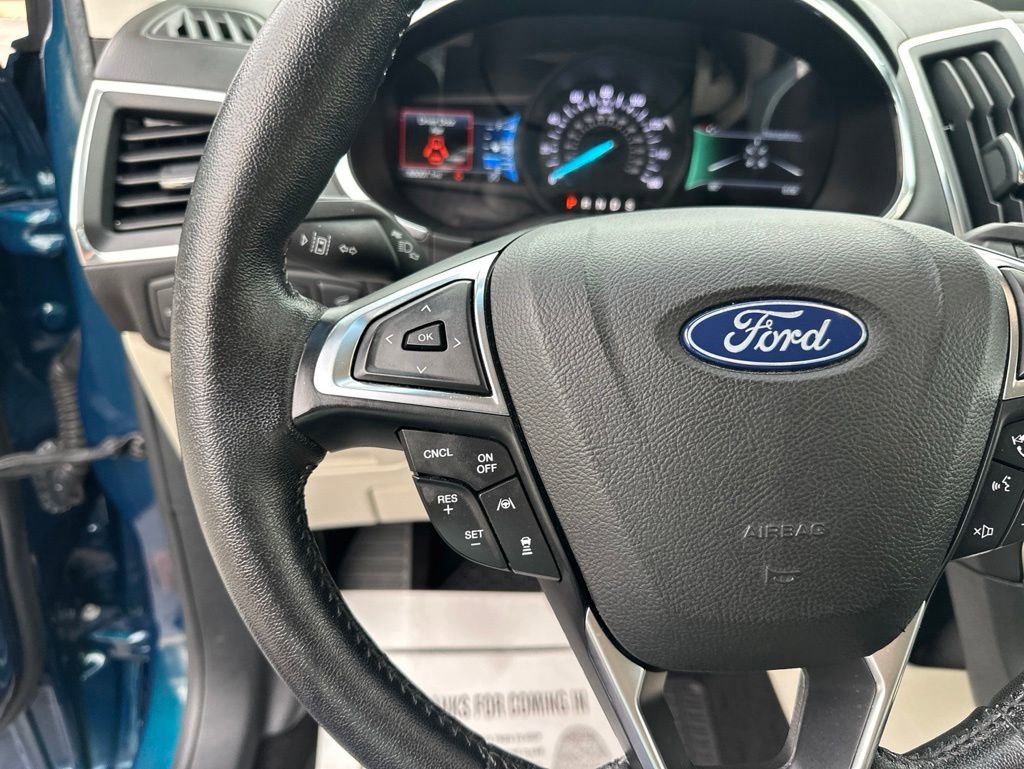 Used 2020 Ford Edge Titanium FWD image 13