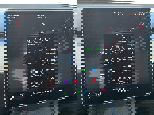 Used 2022 Tesla Model Y Long Range image 20