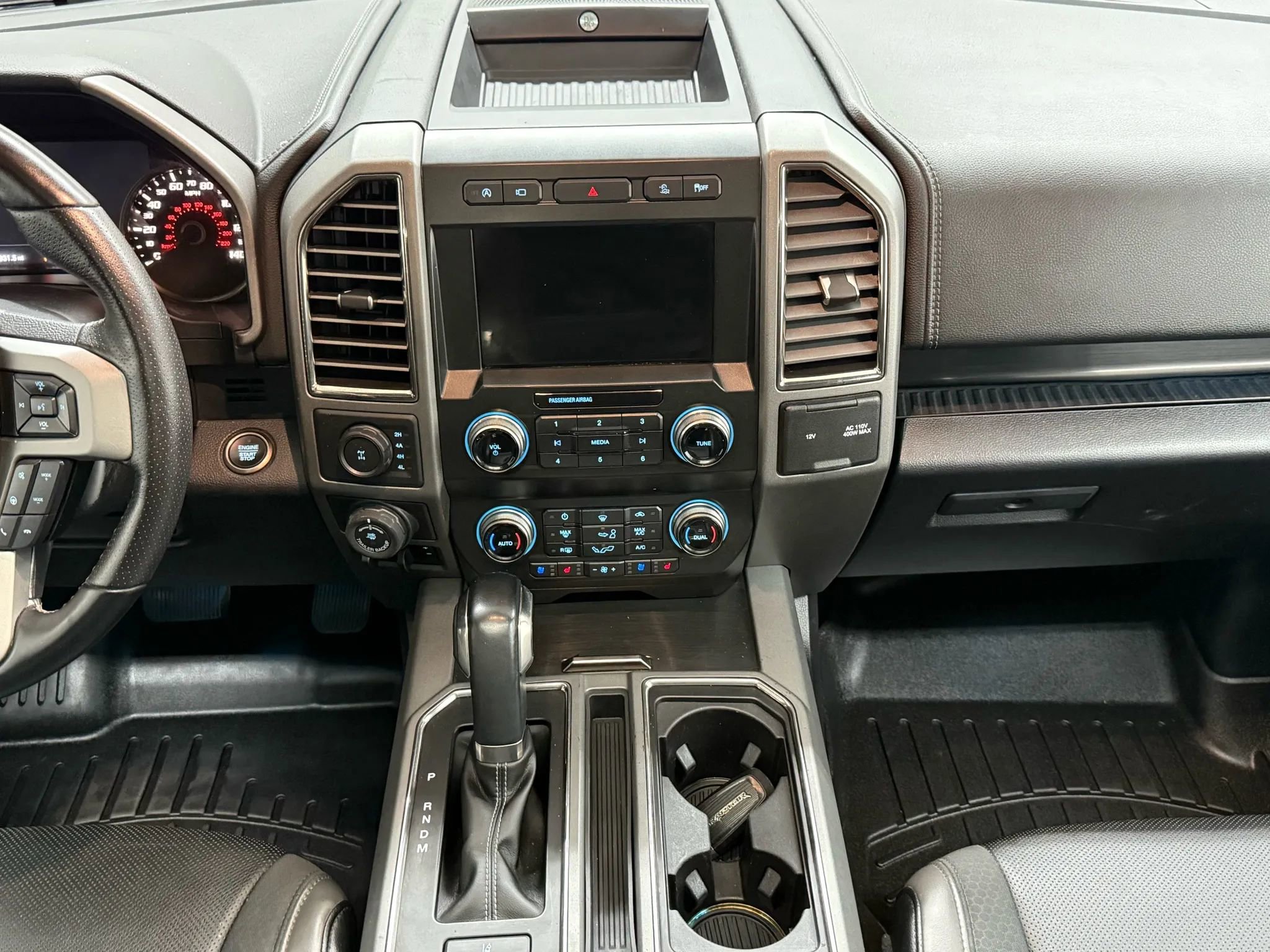 Used 2018 Ford F150 Raptor w/ Equipment Group 802A Luxury AWD/4WD image 27