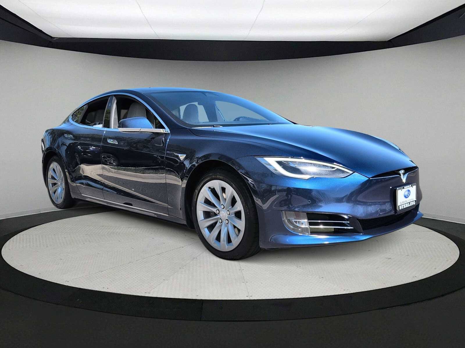 Used 2016 Tesla Model S image 2