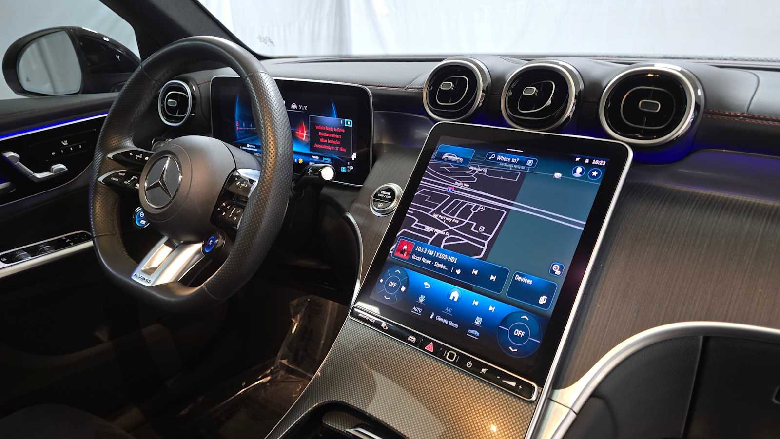 Certified 2024 Mercedes-Benz GLC 43 AMG AMG GLC 43 image 11