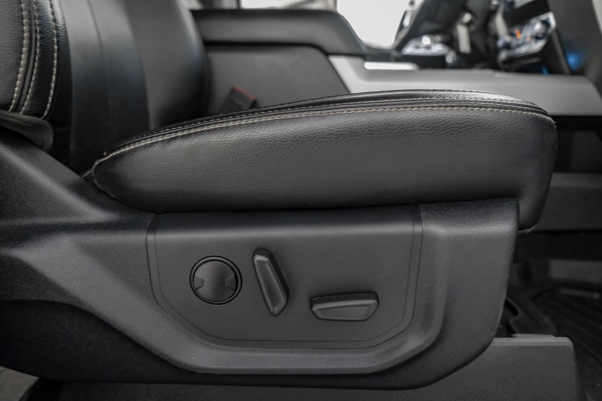 Used 2021 Ford F250 Lariat w/ FX4 Off-Road Package AWD/4WD image 32