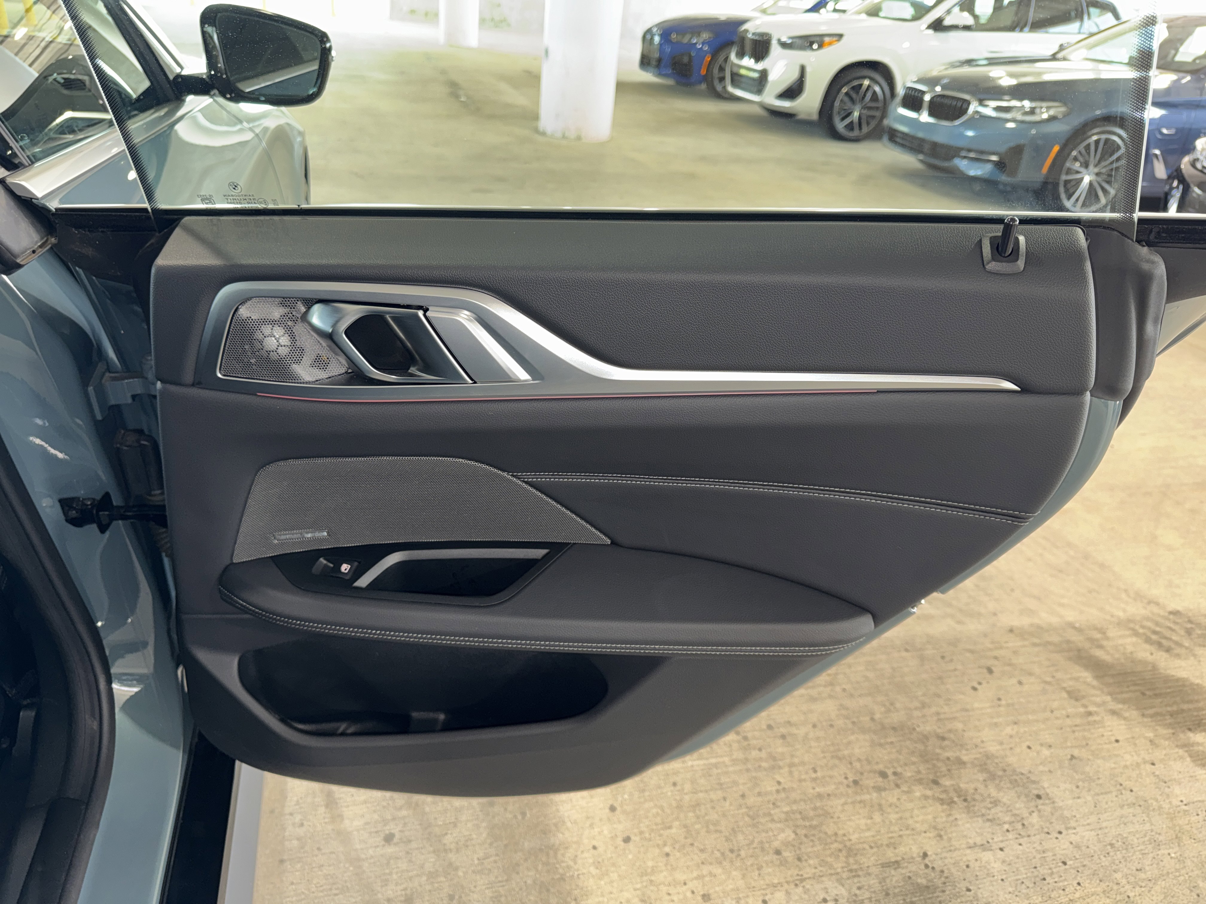 Used 2025 BMW 430i w/ Premium Package RWD image 11