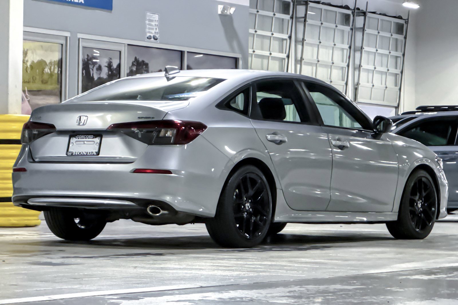 Used 2025 Honda Civic Sport image 9