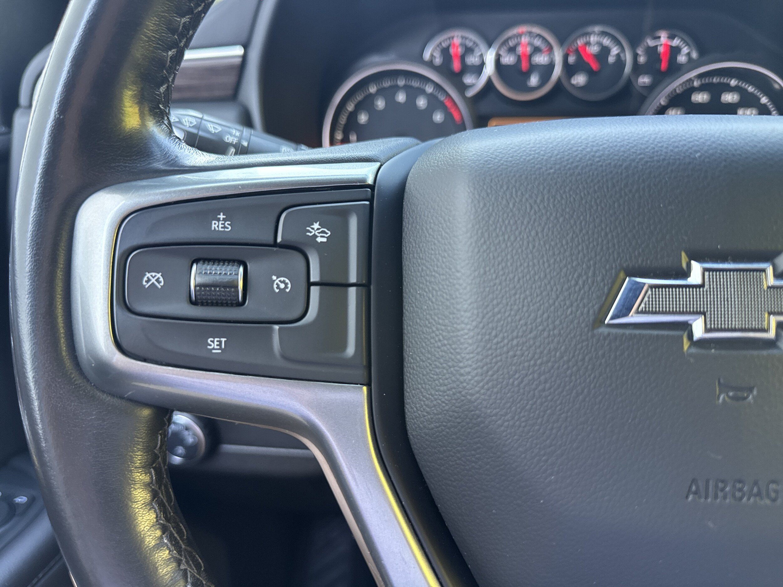 Used 2021 Chevrolet Tahoe Z71 AWD/4WD image 26