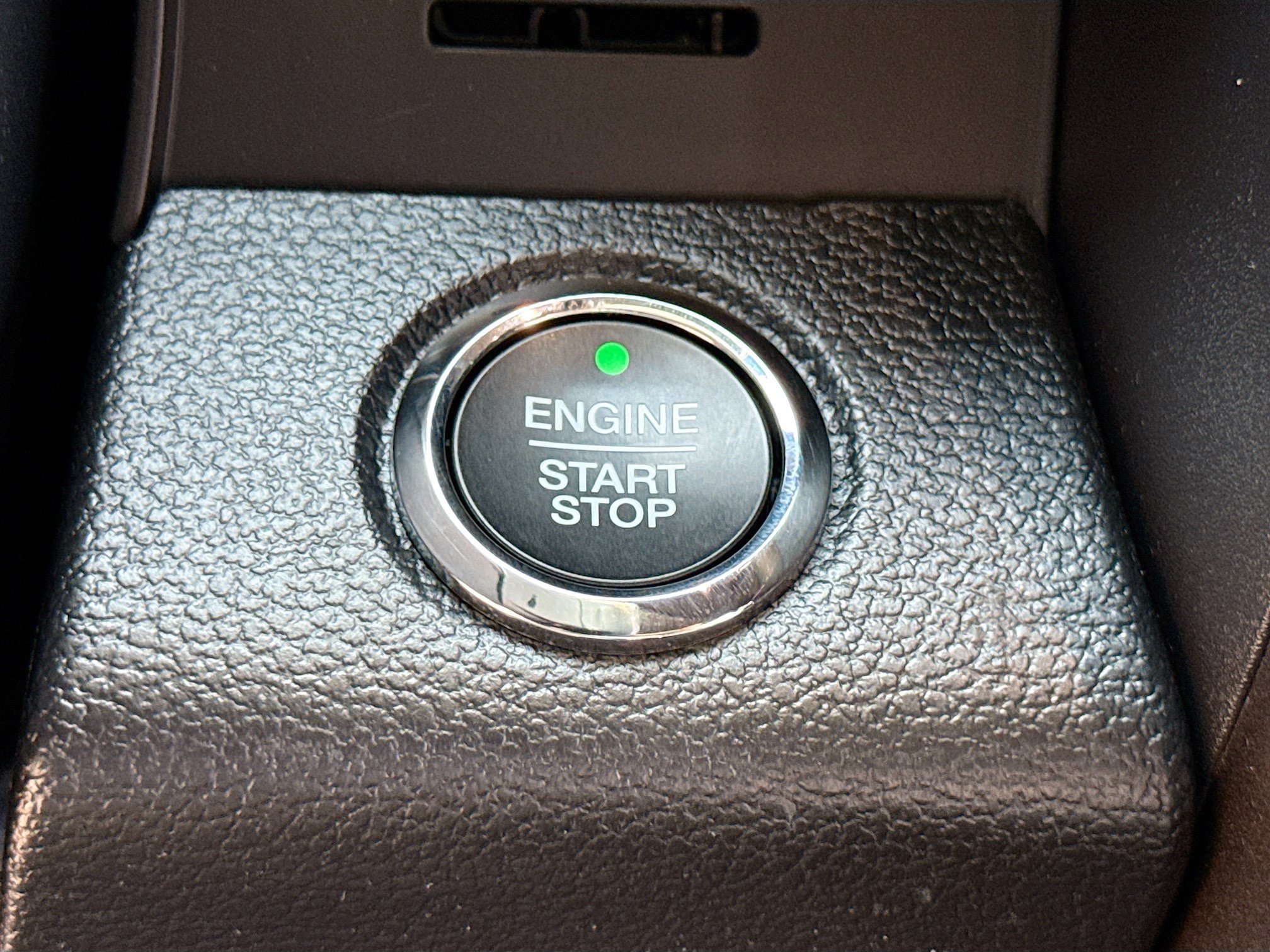 Used 2021 Ford Expedition Limited AWD/4WD image 9