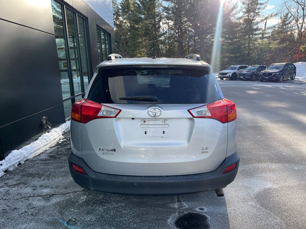 Used 2015 Toyota RAV4 LE image 6
