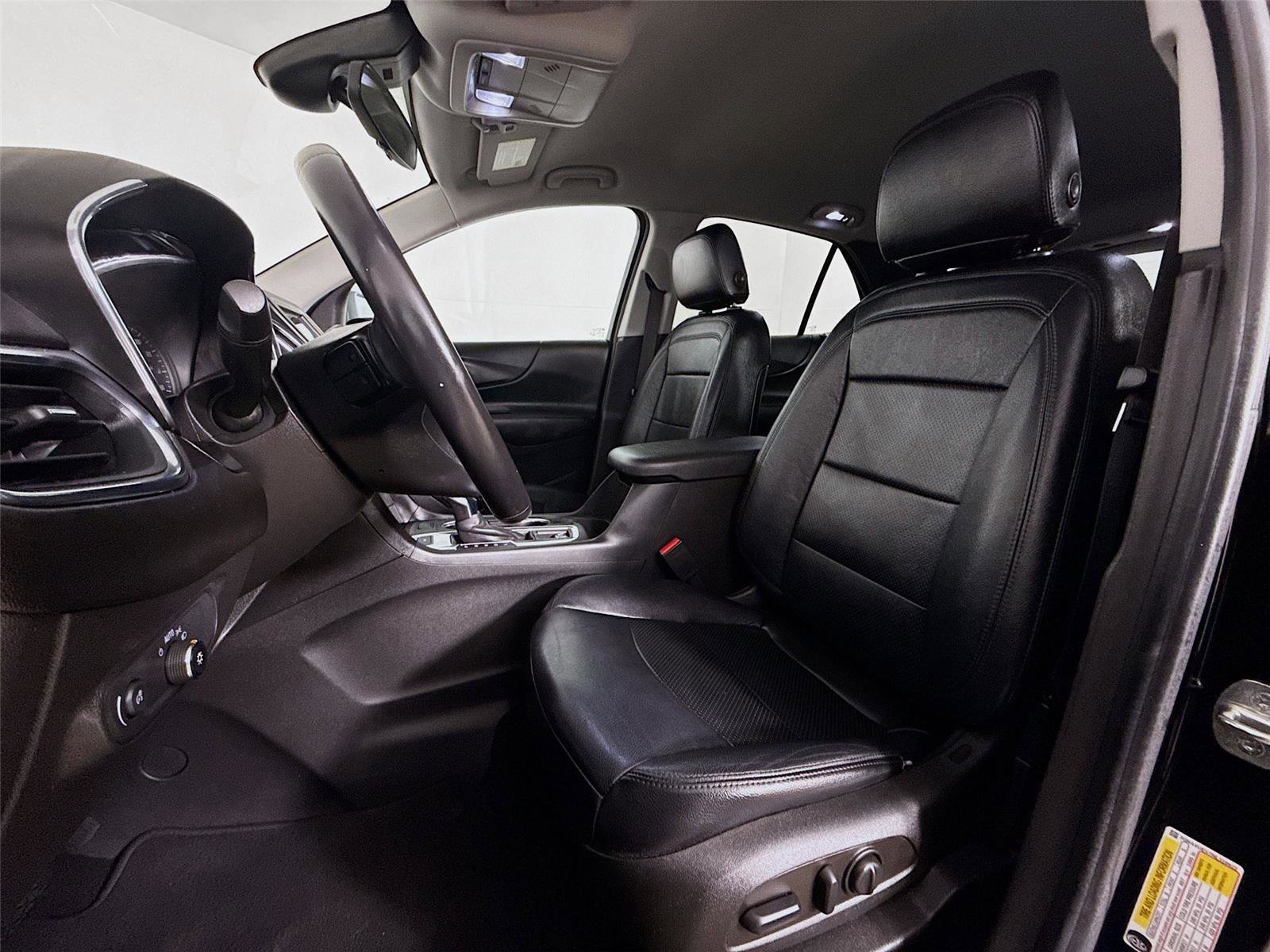 Used 2022 Chevrolet Equinox LT image 21