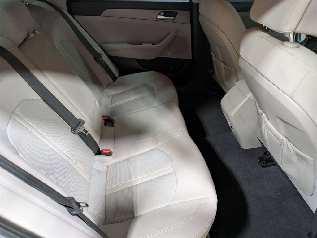 Used 2016 Hyundai Sonata SE image 25