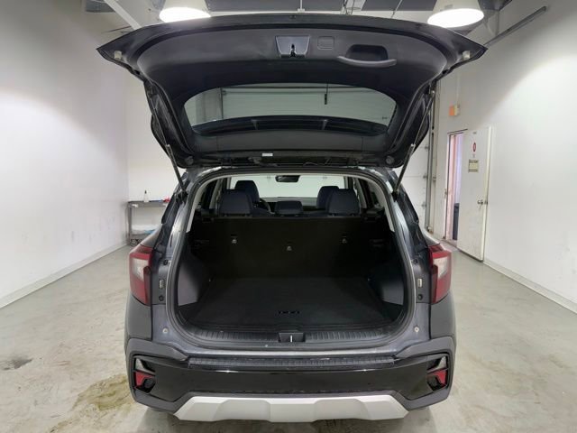 Used 2025 Kia Seltos S FWD image 8