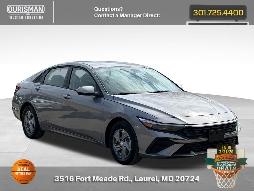 Used 2025 Hyundai Elantra SE